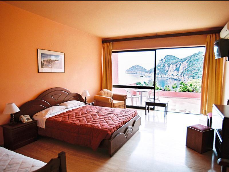 Blue Princess Hotel And Suites Liapades Exterior foto
